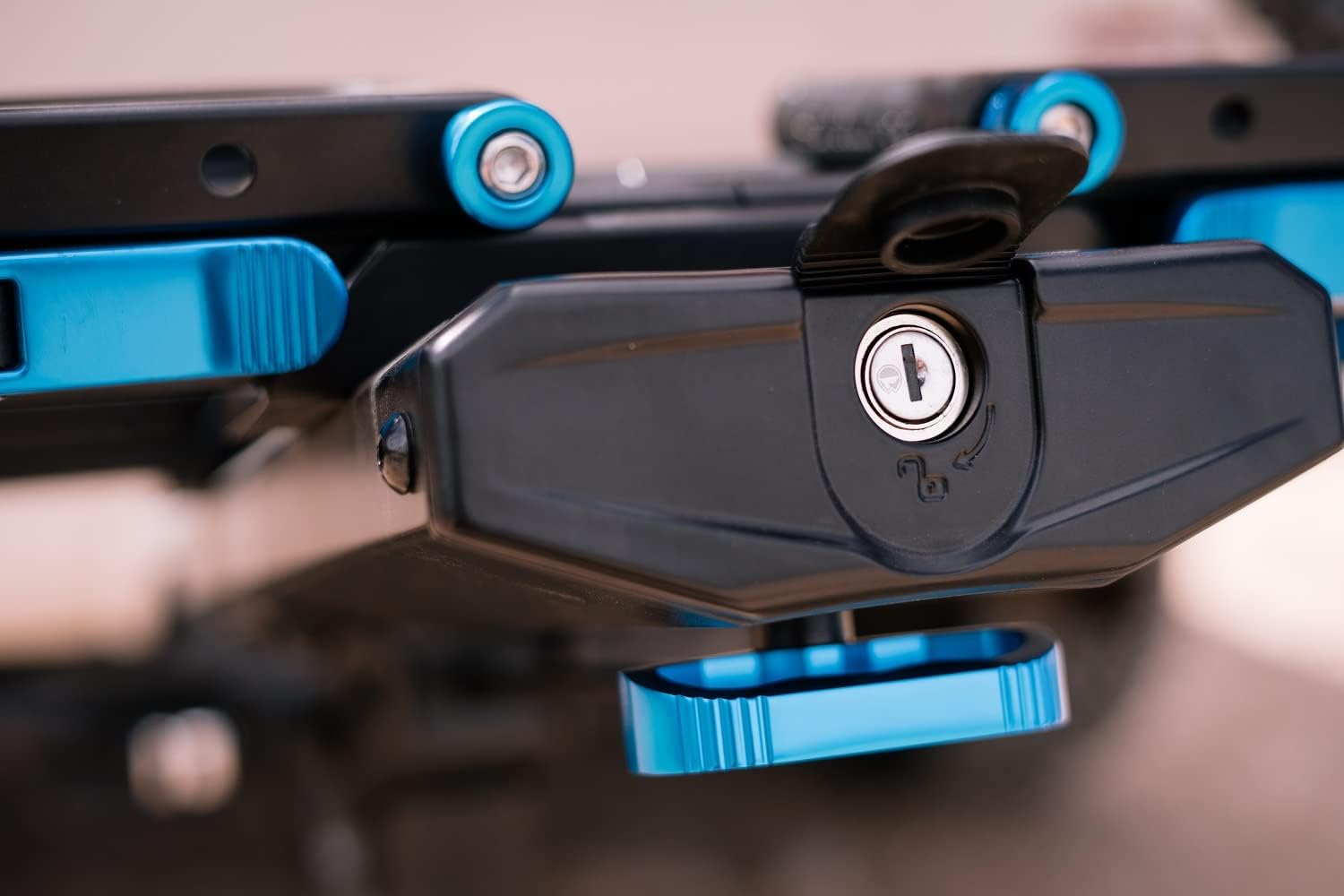 RockyMounts GuideRail 2 Bike Platform Hitch Rack for 2 Hitch Receivers