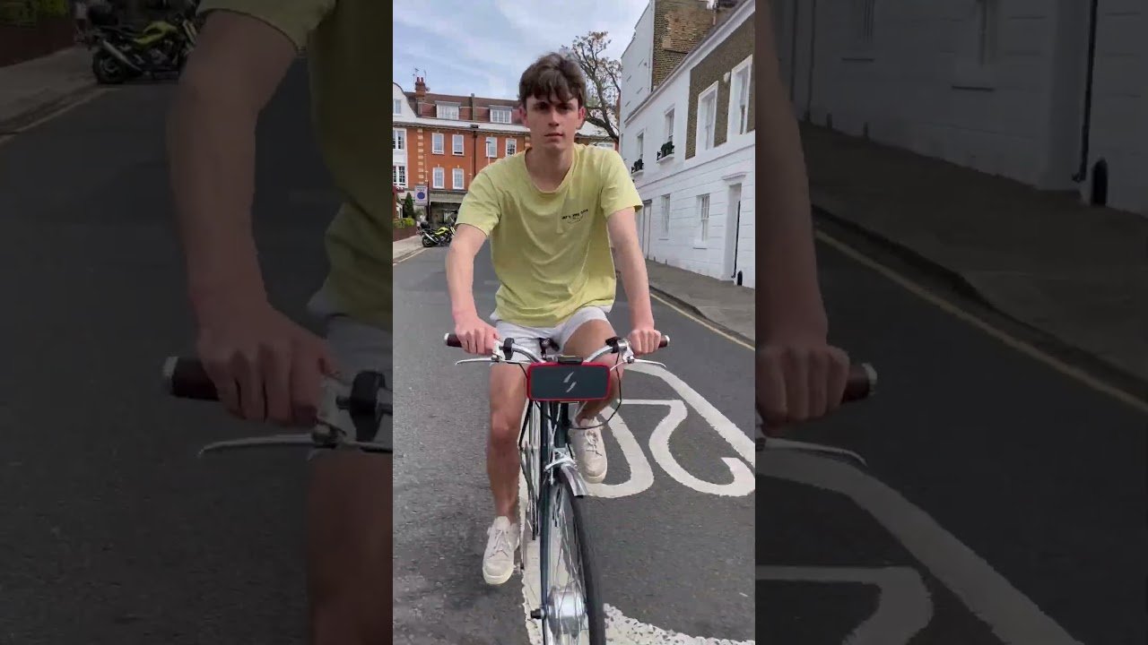 This battery turns ANY bike ELECTRIC! ⚡ This battery turns ANY bike ELECTRIC! ⚡