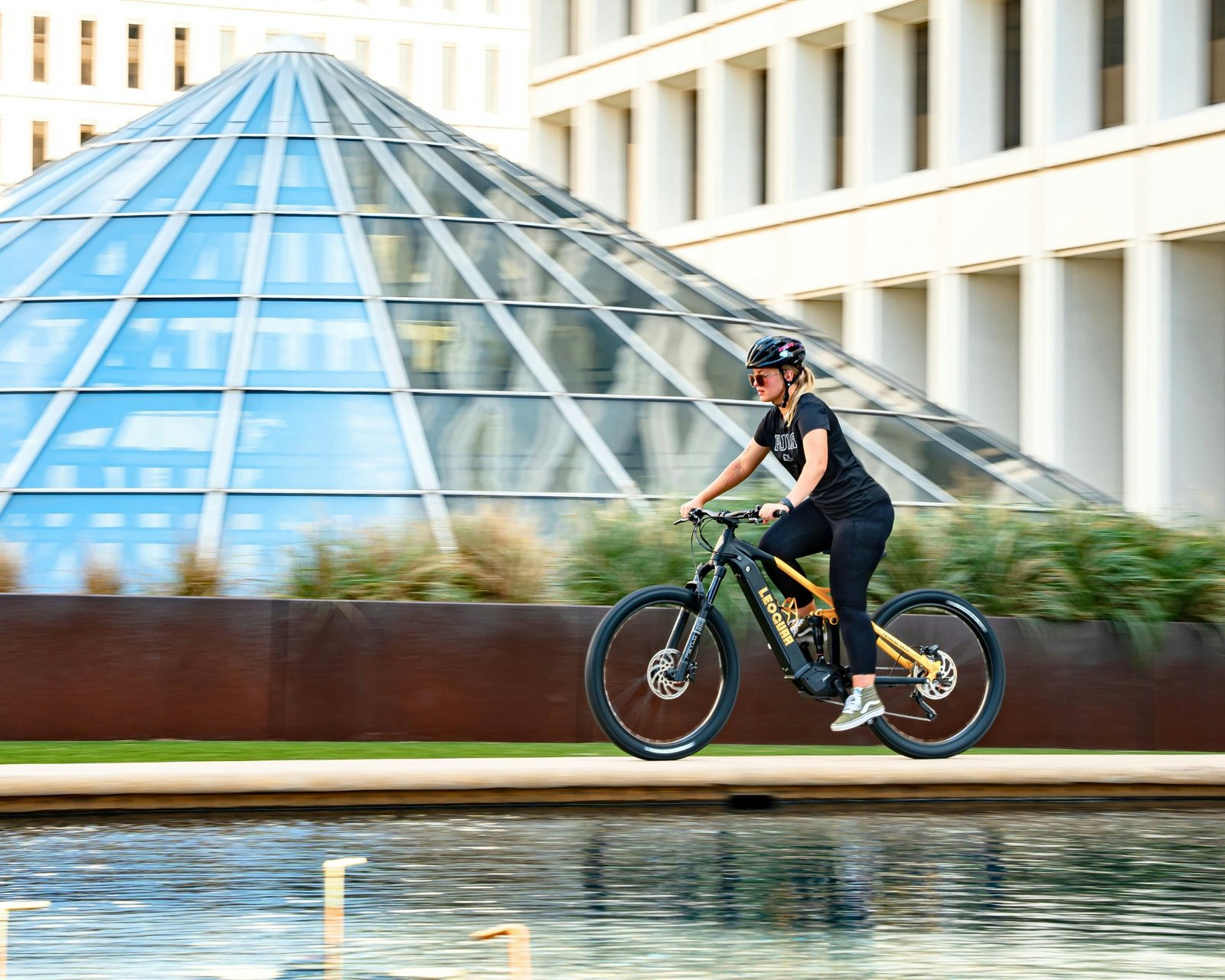 Best Electric Bicycle for City Life in 2026: Buyer’s Guide Best Electric Bicycle for City Life in 2026: Buyer’s Guide