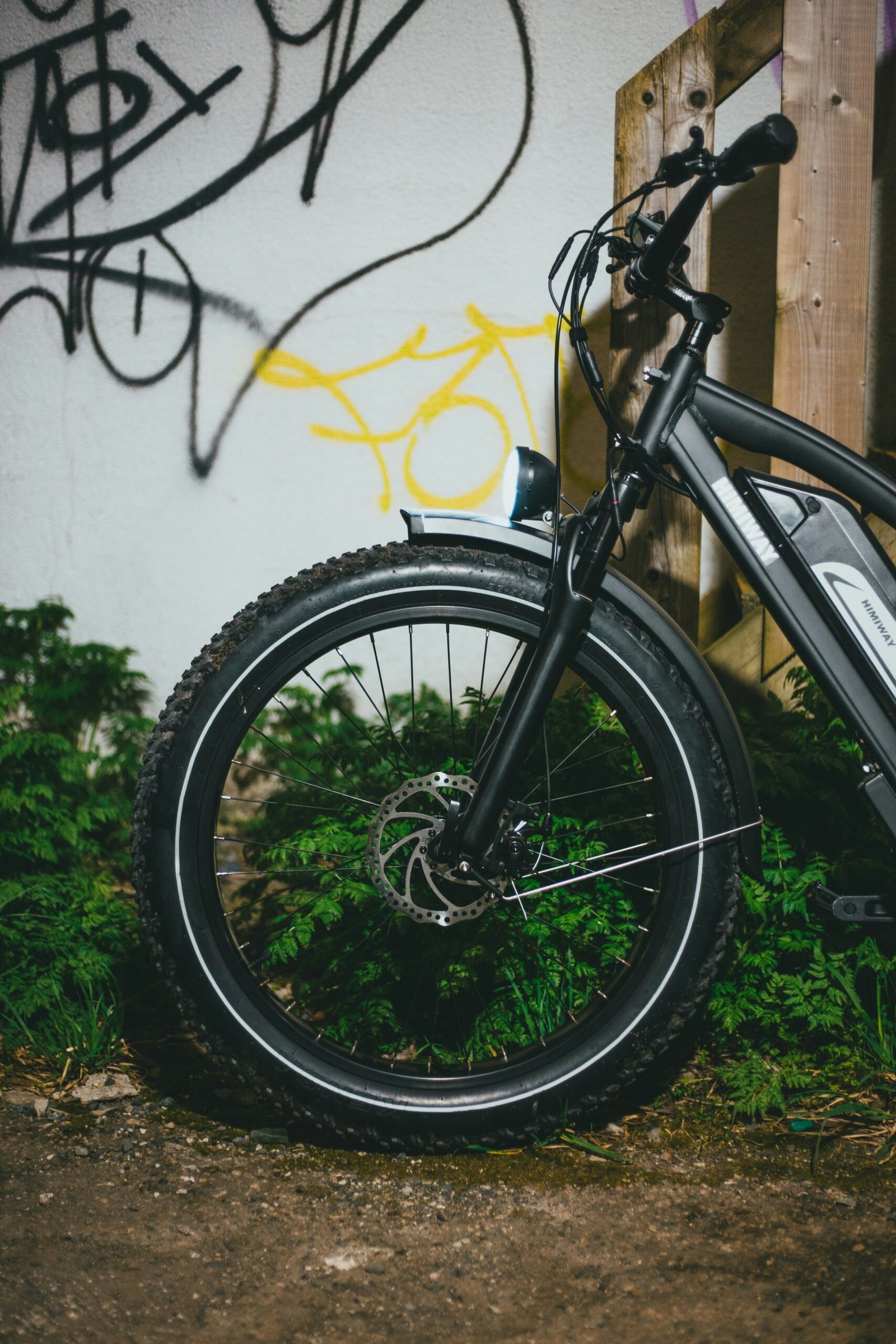 What Are The Advantages Of Having A Headlight On An Electric Hunting Bicycle?