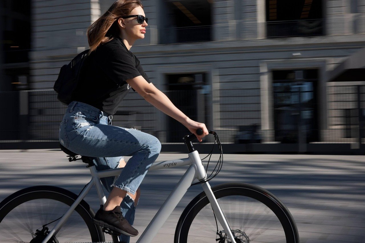 How to Build a Hub Motor Electric Bike From a Bicycle